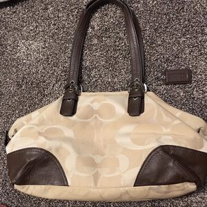 NWOT Gorgeous Coach purse